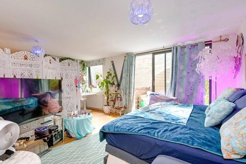 2 bedroom apartment for sale, Harmood Grove, Camden