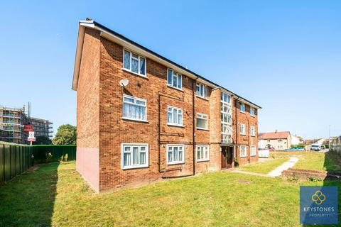 3 bedroom apartment for sale, Padnall Road, Chadwell Heath, RM6