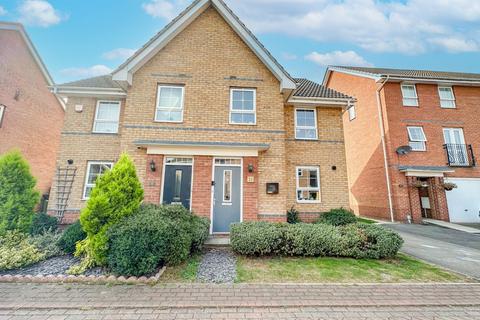 3 bedroom semi-detached house for sale - Osprey Drive, Scunthorpe, North Lincolnshire, DN16