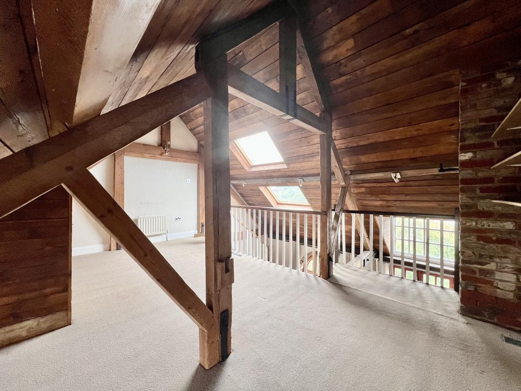 Mezzanine floor
