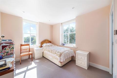 2 bedroom flat for sale, Newark Lane, Ripley, Surrey, GU23