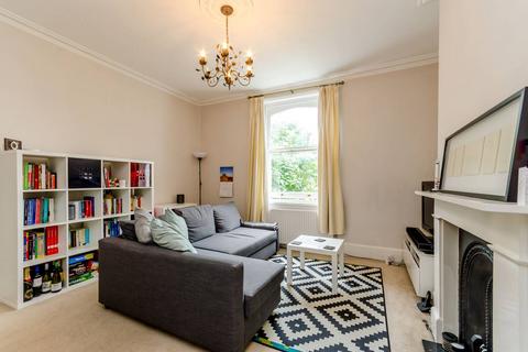 Flat 3, 6 Ridgway, London, SW19 4QN
