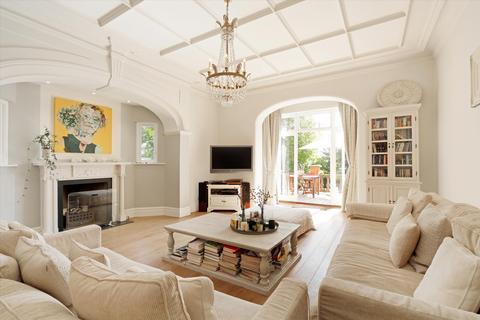 72 Arthur Road, London, SW19 7DS