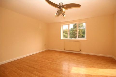 1 bedroom in a house share to rent - Fir Tree Road, Guildford, Surrey, GU1