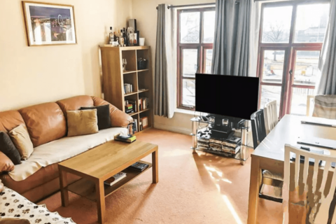 2 bedroom apartment to rent, Hudson Court, Ardwick, Manchester, M12 6ER