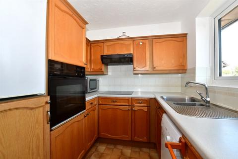 1 bedroom flat for sale, Whytecliffe Road South, Purley, Surrey