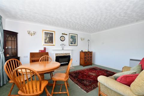 1 bedroom flat for sale, Whytecliffe Road South, Purley, Surrey