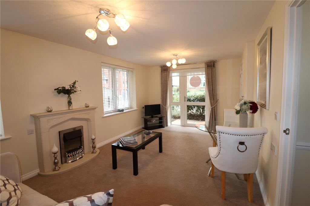 Living/Dining Room