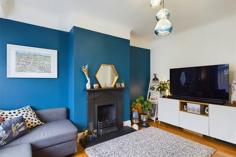 6 Calder Avenue, Ormskirk, L39 4SF