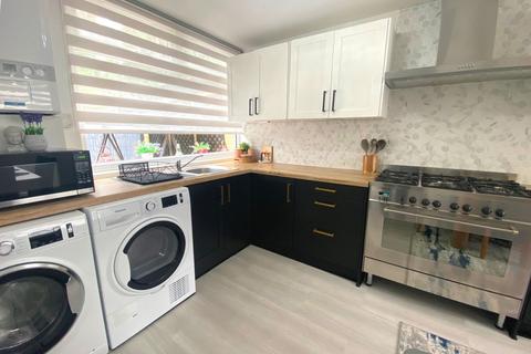 21 Windermere Way, Northampton, NN3 6PA