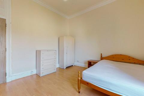 4 bedroom flat to rent - Buccleuch Street, Garnethill, Glasgow, G3