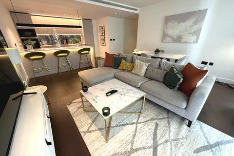 2 bedroom flat to rent, Belvedere Row Apartments London W12