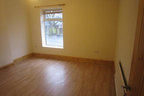 3 bedroom terraced house to rent, Sutton Road, Huthwaite, NG17