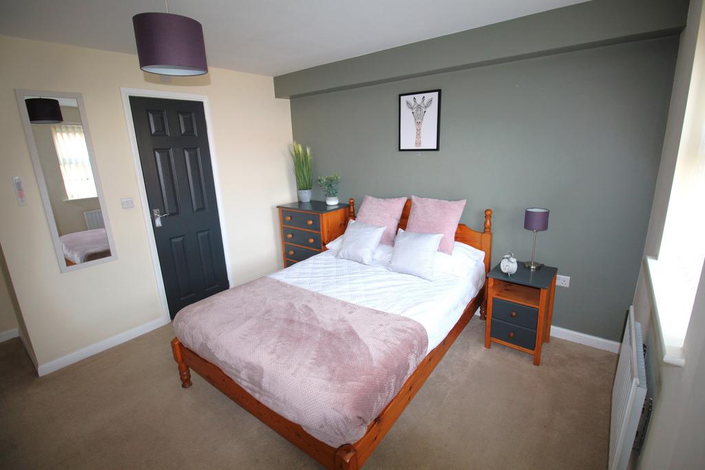 Room 1, Sorrel Drive, KirkbyinAshfield, Nottinghamshire, NG17 8RW 1