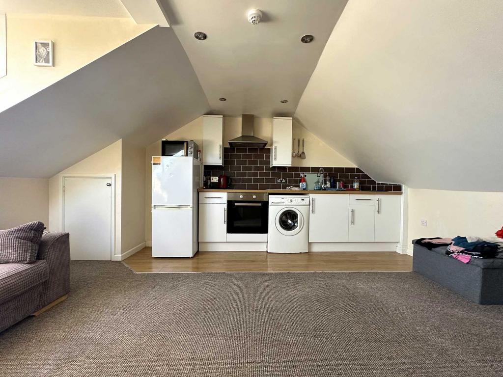 Honestone Street, Bideford 2 bed for sale £136,995