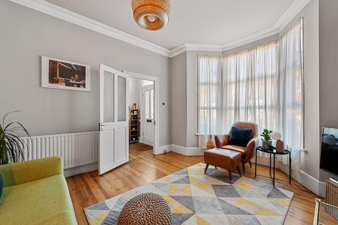 28 First Avenue, Manor Park, London, E12 6AN