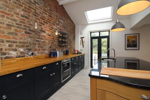 5 bedroom house to rent - Bondgate Green, Ripon, North Yorkshire, UK, HG4