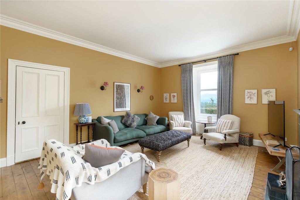 Bellevue, Keir, Thornhill... 4 bed detached house £595,000