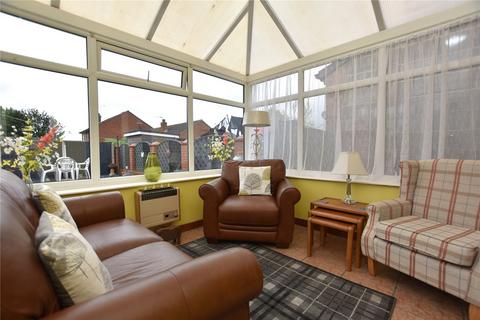 3 bedroom semi-detached house for sale, Waterloo Lane, Leeds, West Yorkshire