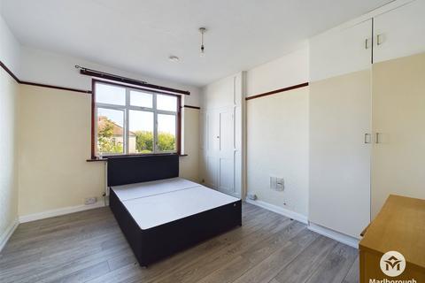 1 bedroom apartment to rent - Somerville Road, Chadwell Heath, RM6