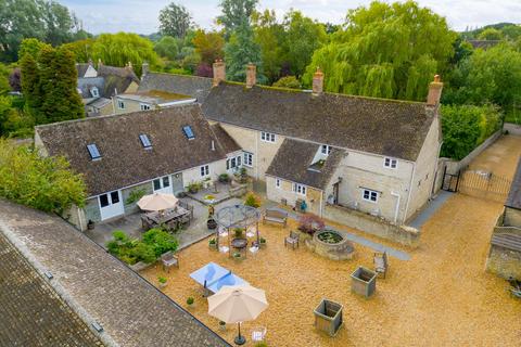 5 bedroom detached house for sale, Weston-on-the-Green, Oxfordshire, OX25