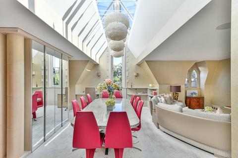 4 bedroom penthouse for sale, Rose Square, The Bromptons, Fulham Road, London