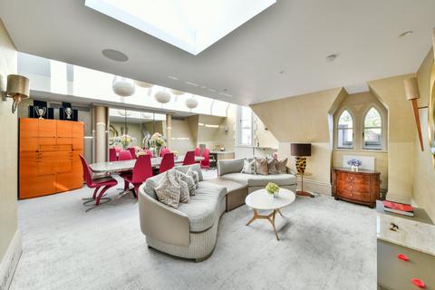 4 bedroom penthouse for sale, Rose Square, The Bromptons, Fulham Road, London