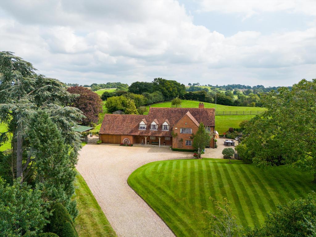 Ford Lane, Langley... 4 bed village house £1,600,000