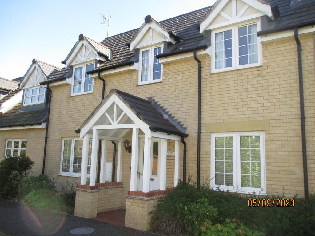 Coltsfoot Close, Barleythorpe LE15 3 bed terraced house to rent £