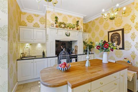 4 bedroom semi-detached house for sale, Stocks Bank Road, Mirfield, WF14 0EY