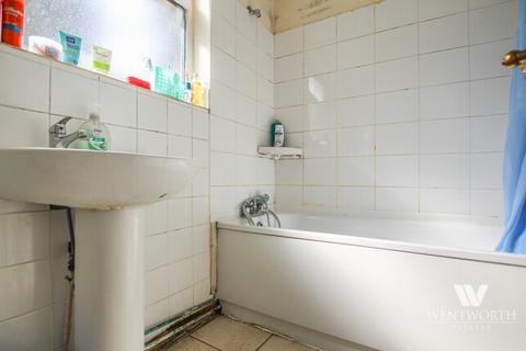 23 Angle Road, Grays, RM20 4AP