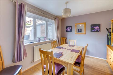 4 bedroom terraced house for sale, Throckmorton Road, Redditch, Worcestershire, B98
