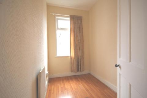 3 bedroom maisonette for sale, Crouch Road, Neasden, London NW10