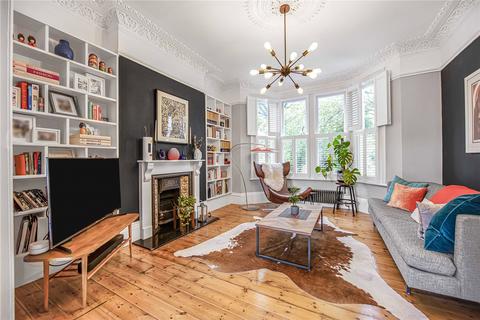 233 Brixton Hill, London, SW2 1NR