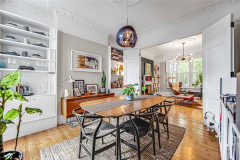 233 Brixton Hill, London, SW2 1NR