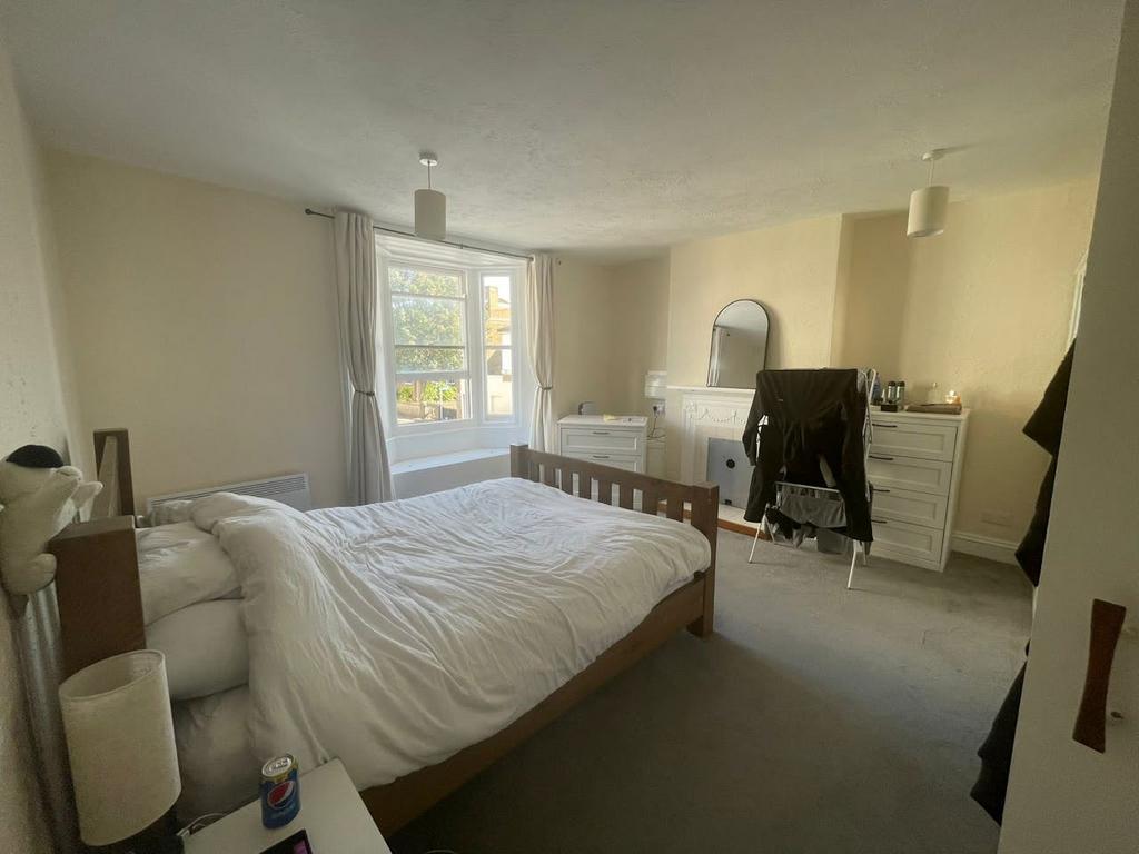 Flat  Bedroom.jpg