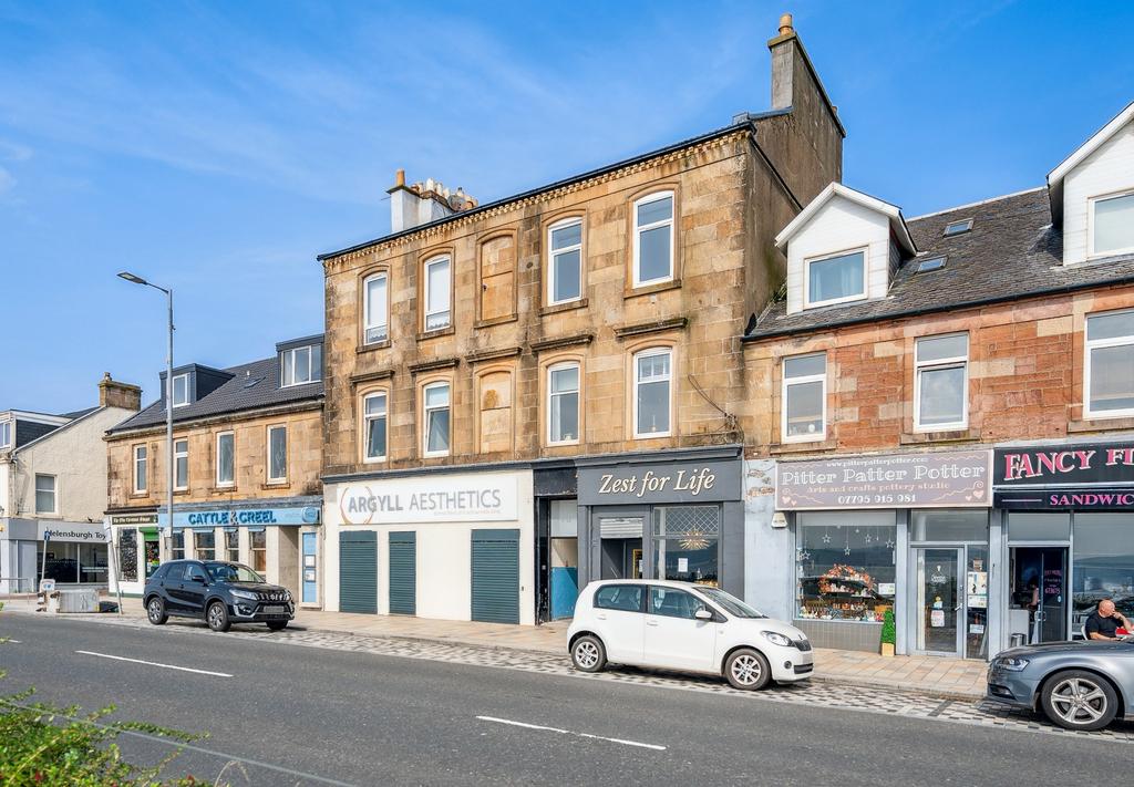 West Clyde Street, Helensburgh, Argyll and Bute, G84 8AX 2 bed