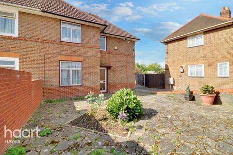 54 Minet Drive, Hayes, UB3 3JW