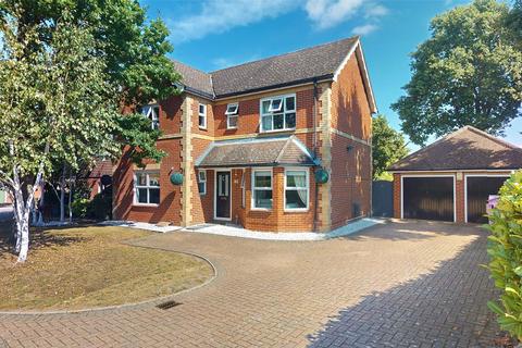 4 bedroom detached house for sale, Sullivan Way, LANGDON HILLS, Basildon, Essex, SS16