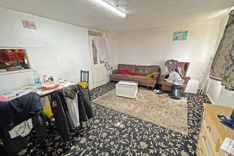 187 Harlech Gardens, Hounslow, TW5 9PU