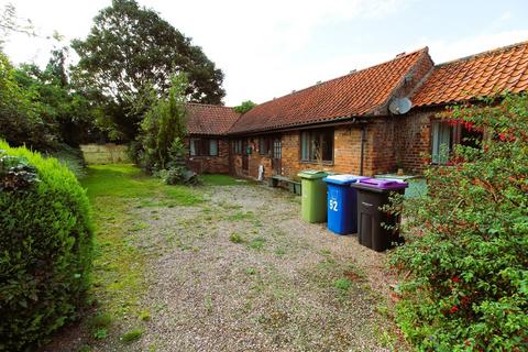 4 bedroom cottage for sale, High Street, Scotter