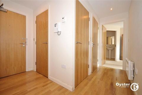 2 bedroom flat for sale, Ilford Hill, Icon Building, IG1