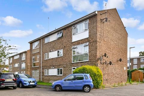 17 Jengar Close, Sutton, SM1 4DX