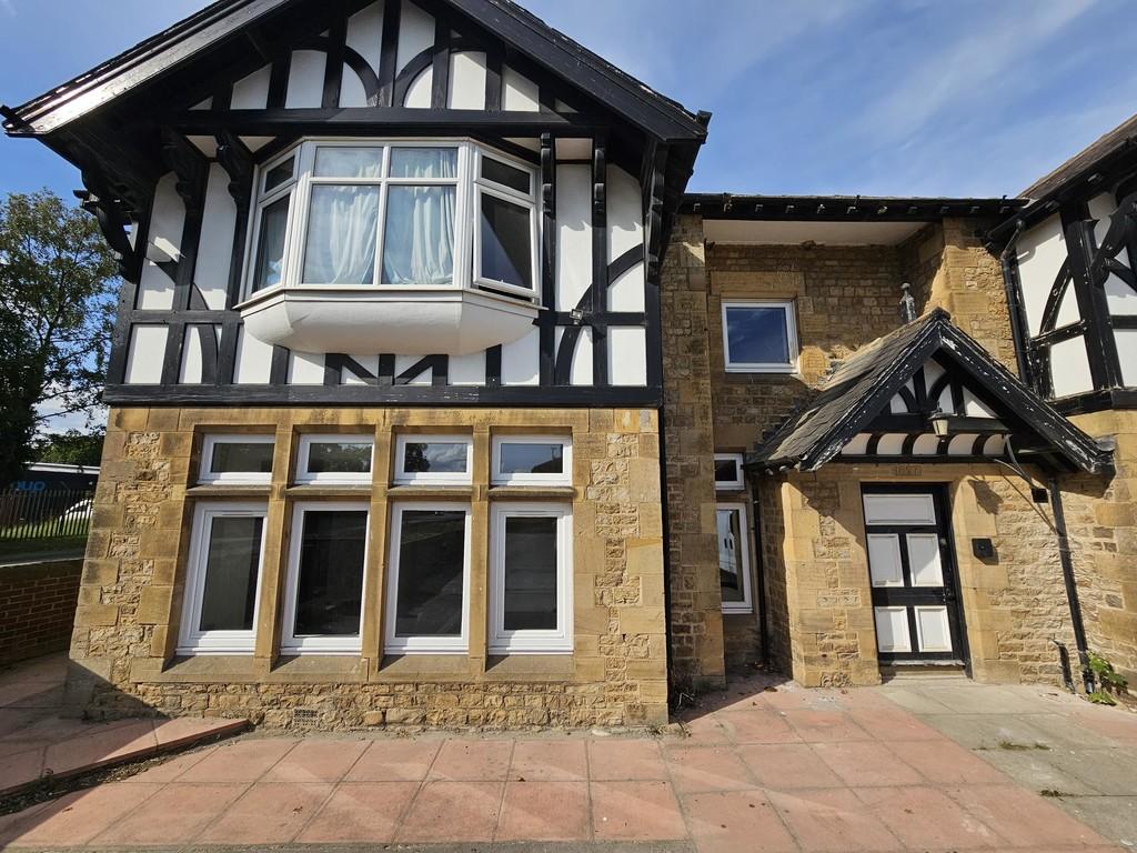 Gatherly House, Brompton On Swale 2 bed apartment to rent £750 pcm (£