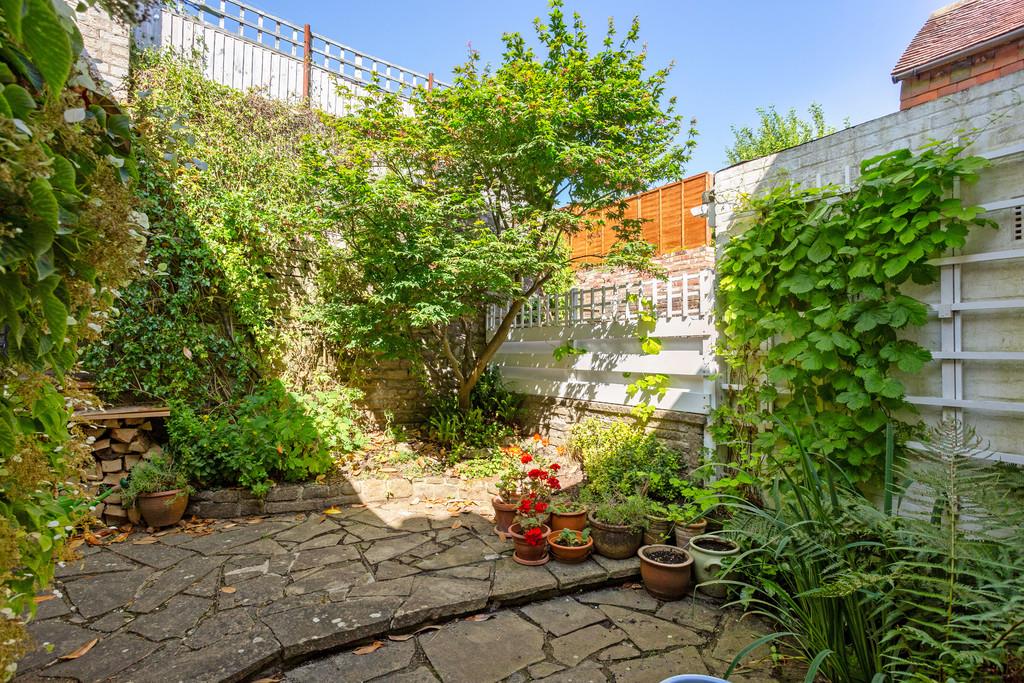 Courtyard Garden
