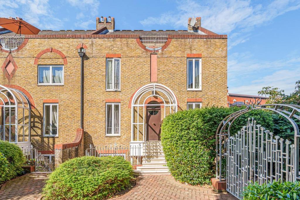 Oxford Road, Ealing 1 bed flat for sale £500,000