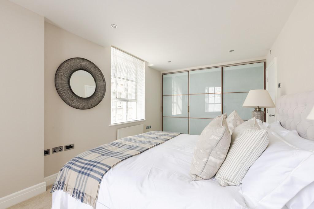 29 Harlequin Court-13