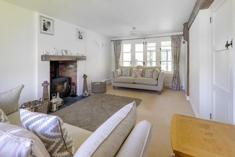 3 bedroom detached house to rent, High Street, Chrishall