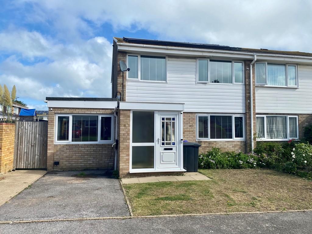 Staplehurst Gardens, Margate 4 bed semidetached house for sale £375,000