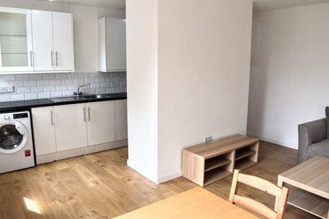 1 bedroom apartment to rent, Conyngham Road, Victoria Park
